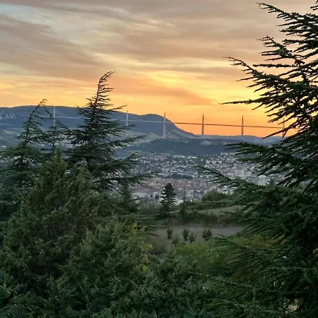 Σπίτι διακοπών L Echappee Belle, Terrasse Et Superbe Vue Μιλό